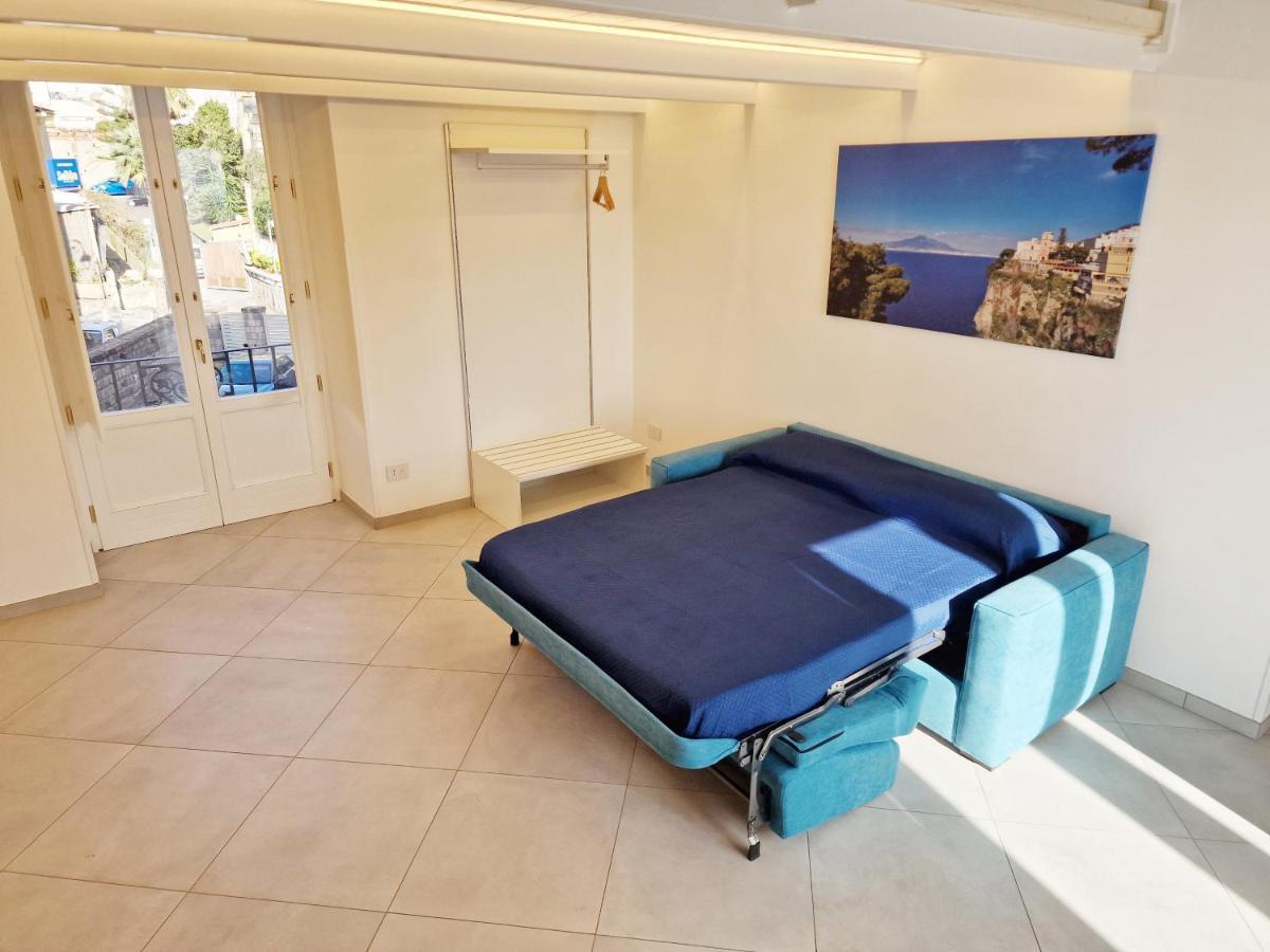Ferienwohnung Savarese Luxury Palace Vico Equense Exterior foto