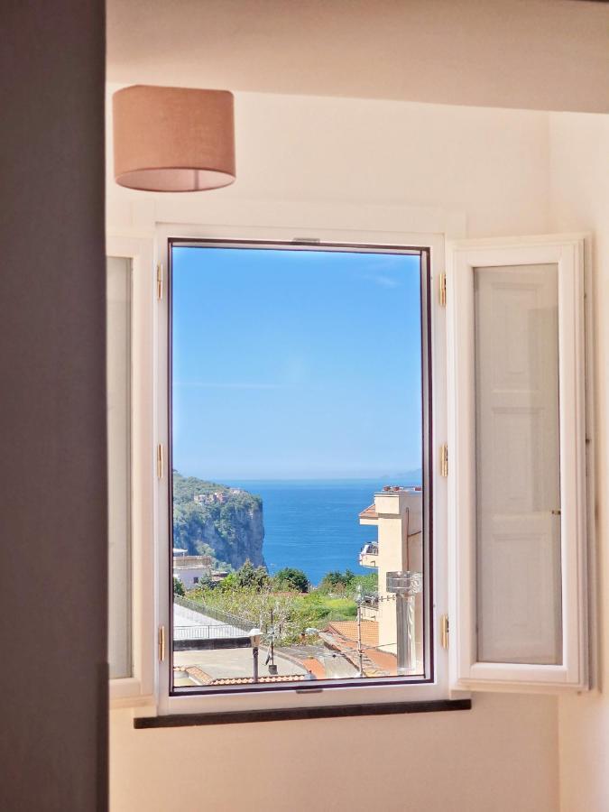 Ferienwohnung Savarese Luxury Palace Vico Equense Exterior foto