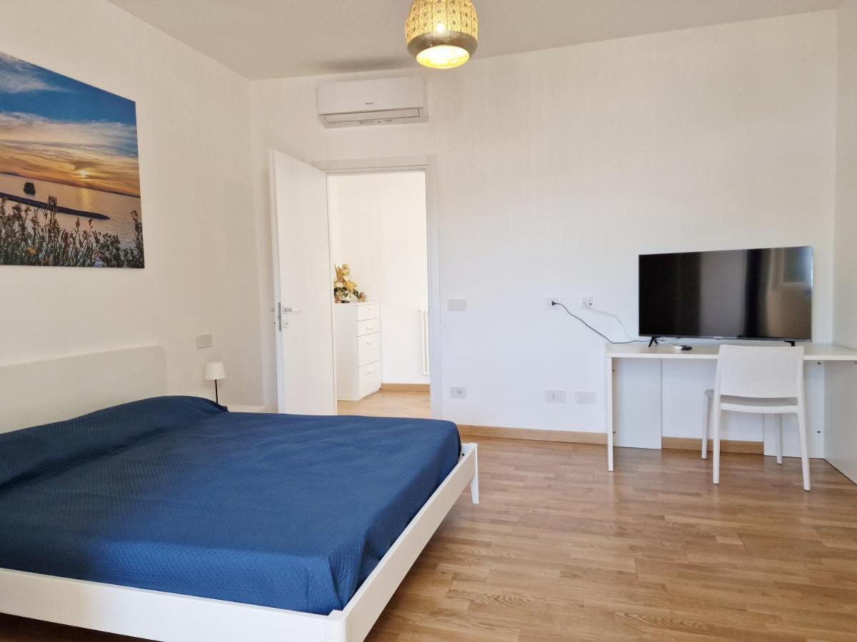 Ferienwohnung Savarese Luxury Palace Vico Equense Exterior foto
