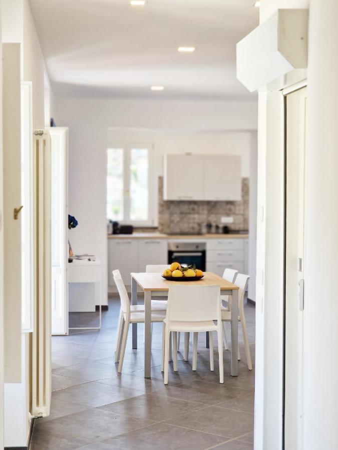 Ferienwohnung Savarese Luxury Palace Vico Equense Exterior foto